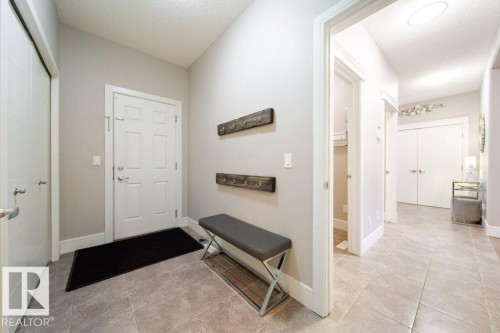 4374 Crabapple Crescent, Edmonton, AB - Indoor Photo Showing Other Room