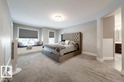 4374 Crabapple Crescent, Edmonton, AB - Indoor Photo Showing Bedroom