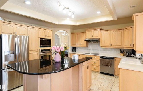 1135 116 Street, Edmonton, AB - Indoor Photo Showing Kitchen With Stainless Steel Kitchen With Double Sink