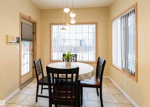 1135 116 Street, Edmonton, AB - Indoor Photo Showing Dining Room
