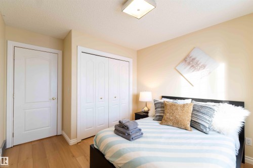 1135 116 Street, Edmonton, AB - Indoor Photo Showing Bedroom
