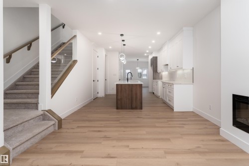 3109 Magpie Way, Edmonton, AB - Indoor With Fireplace