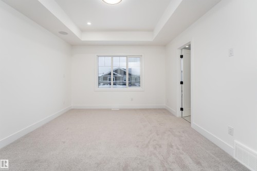 3109 Magpie Way, Edmonton, AB - Indoor Photo Showing Other Room