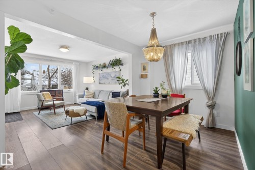 9022 92 Street, Edmonton, AB - Indoor Photo Showing Dining Room