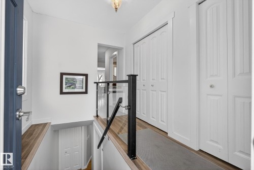 9022 92 Street, Edmonton, AB - Indoor Photo Showing Other Room