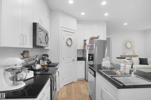 4112 171 Avenue, Edmonton, AB - Indoor Photo Showing Kitchen With Double Sink With Upgraded Kitchen