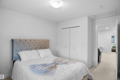 4112 171 Avenue, Edmonton, AB - Indoor Photo Showing Bedroom