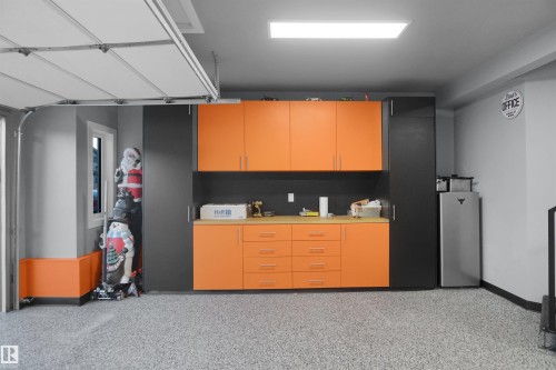 4112 171 Avenue, Edmonton, AB - Indoor