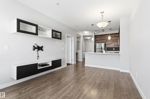 202 2590 Anderson Way, Edmonton, AB - Indoor Photo Showing Kitchen