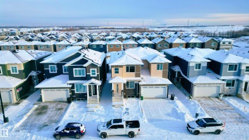 3117 Magpie Way, Edmonton, AB - Outdoor With Facade