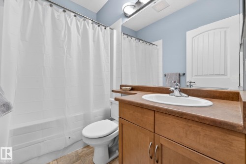 230 2503 Hanna Crescent, Edmonton, AB - Indoor Photo Showing Bathroom