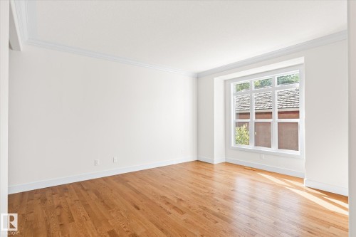 9306 91 Street, Edmonton, AB - Indoor Photo Showing Other Room
