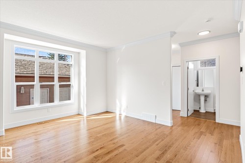 9306 91 Street, Edmonton, AB - Indoor Photo Showing Other Room