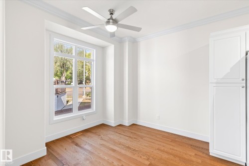 9306 91 Street, Edmonton, AB - Indoor Photo Showing Other Room