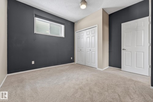 19 6520 2 Avenue, Edmonton, AB - Indoor Photo Showing Other Room