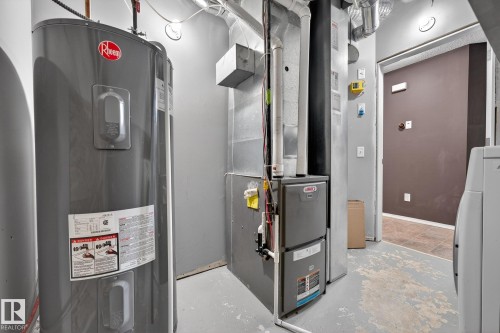 19 6520 2 Avenue, Edmonton, AB - Indoor