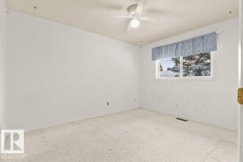 23 Pineview Horizon Village, St. Albert, AB - Indoor Photo Showing Other Room