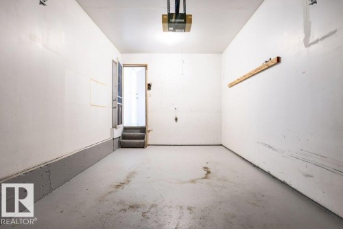 23 Pineview Horizon Village, St. Albert, AB - Indoor