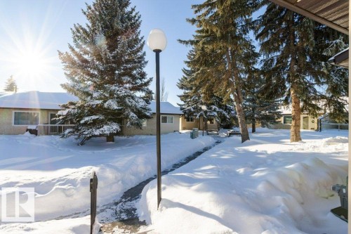 23 Pineview Horizon Village, St. Albert, AB - Outdoor