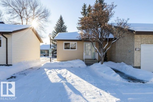 23 Pineview Horizon Village, St. Albert, AB - Outdoor