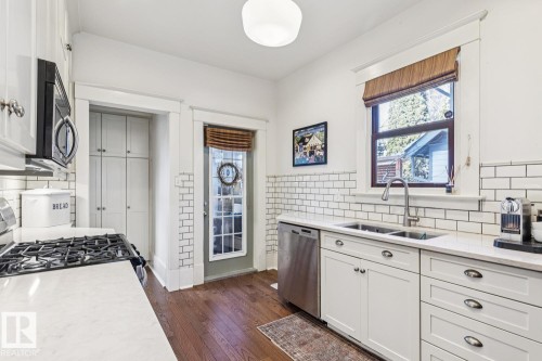 10720 126 Street, Edmonton, AB - Indoor Photo Showing Kitchen With Double Sink