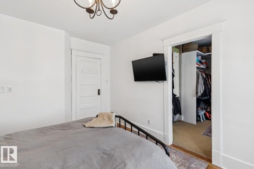 10720 126 Street, Edmonton, AB - Indoor Photo Showing Bedroom
