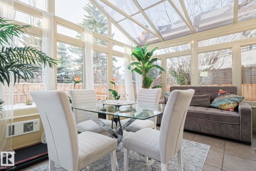 17607 55 Avenue, Edmonton, AB - Indoor Photo Showing Dining Room