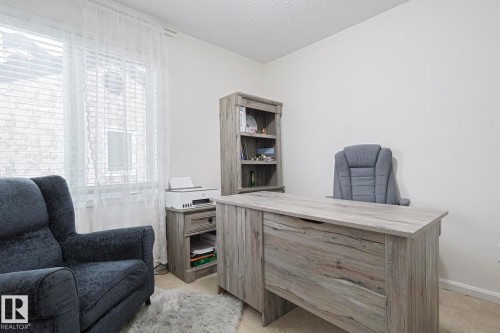 17607 55 Avenue, Edmonton, AB - Indoor Photo Showing Office