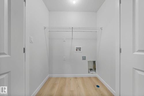 6385 King Wynd, Edmonton, AB - Indoor Photo Showing Other Room