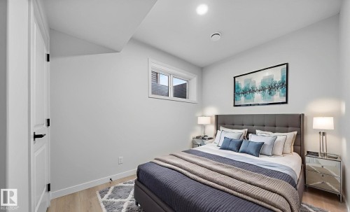 6385 King Wynd, Edmonton, AB - Indoor Photo Showing Bedroom
