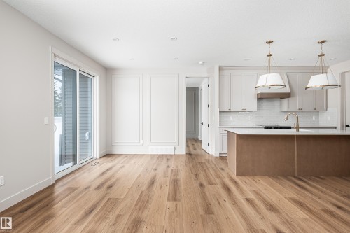 26 Grayson Green, Stony Plain, AB - Indoor Photo Showing Kitchen With Upgraded Kitchen