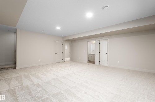 26 Grayson Green, Stony Plain, AB - Indoor Photo Showing Other Room