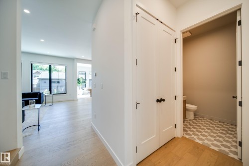 10522 134 Street, Edmonton, AB - Indoor Photo Showing Other Room