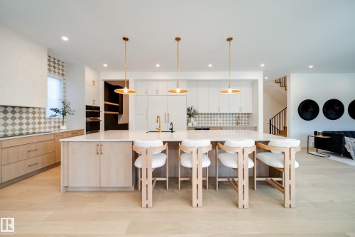 10522 134 Street, Edmonton, AB - Indoor