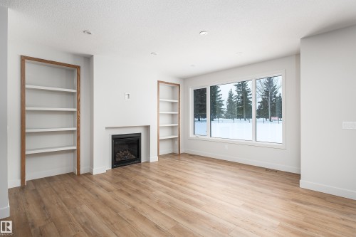 30 Grayson Green, Stony Plain, AB - Indoor With Fireplace