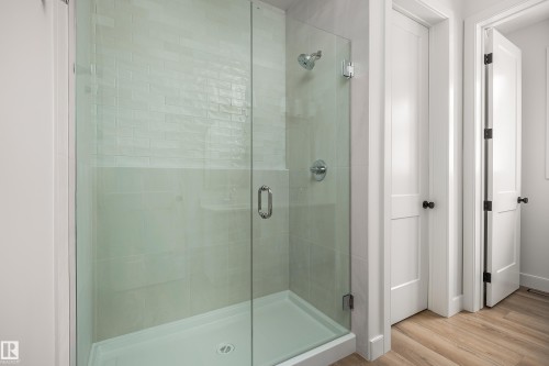 30 Grayson Green, Stony Plain, AB - Indoor Photo Showing Bathroom