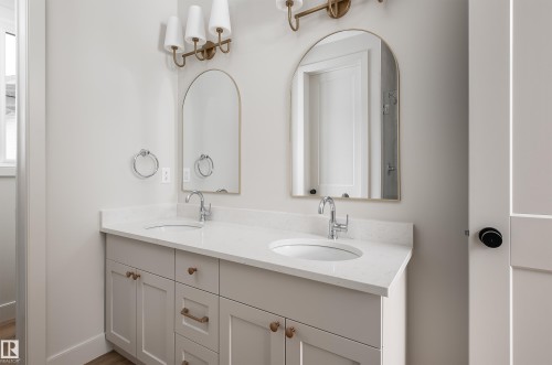 30 Grayson Green, Stony Plain, AB - Indoor Photo Showing Bathroom