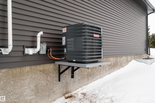 30 Grayson Green, Stony Plain, AB - Outdoor