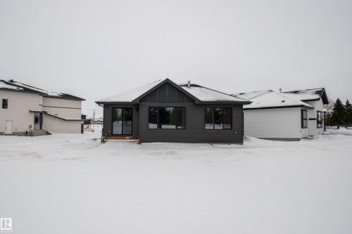 30 Grayson Green, Stony Plain, AB - Outdoor