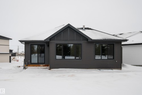 30 Grayson Green, Stony Plain, AB - Outdoor