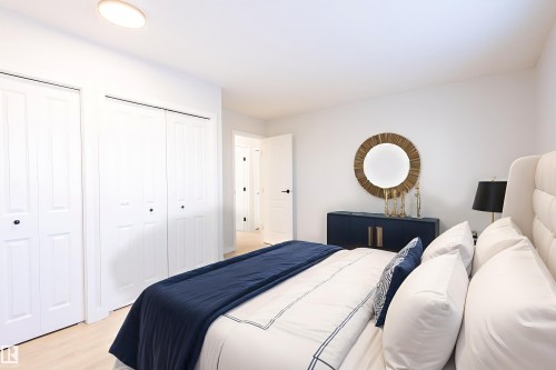 16215 102 Street, Edmonton, AB - Indoor Photo Showing Bedroom
