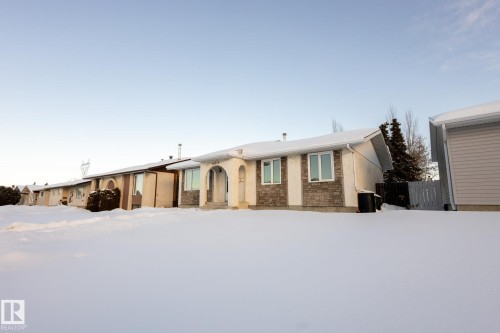 16215 102 Street, Edmonton, AB - Outdoor