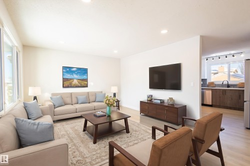 16215 102 Street, Edmonton, AB - Indoor Photo Showing Living Room