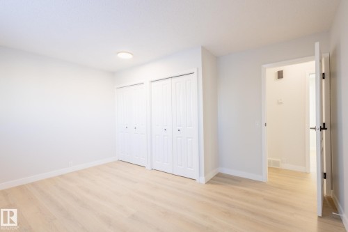 16215 102 Street, Edmonton, AB - Indoor Photo Showing Other Room