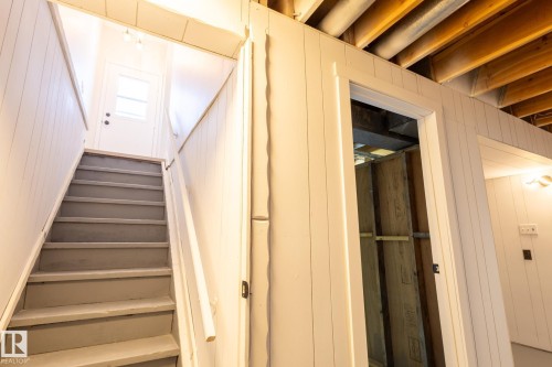 16215 102 Street, Edmonton, AB - Indoor Photo Showing Other Room