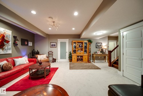 5410 Mcluhan End End, Edmonton, AB - Indoor Photo Showing Other Room