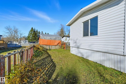 2 Cliff Crescent, Edmonton, AB - Outdoor