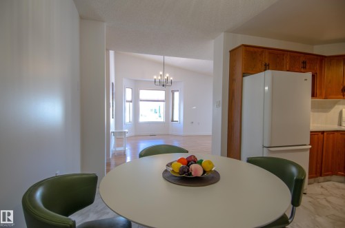 15571 59A Street, Edmonton, AB - Indoor