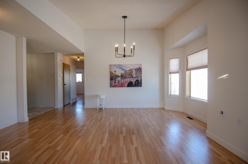 15571 59A Street, Edmonton, AB - Indoor