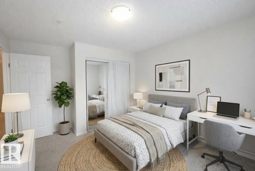 #226 10511 42 Avenue, Edmonton, AB - Indoor Photo Showing Bedroom